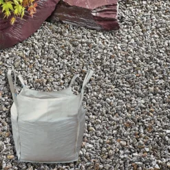 Stylish Stone Devon Grey Chippings - Bulk Bag 750 Kg