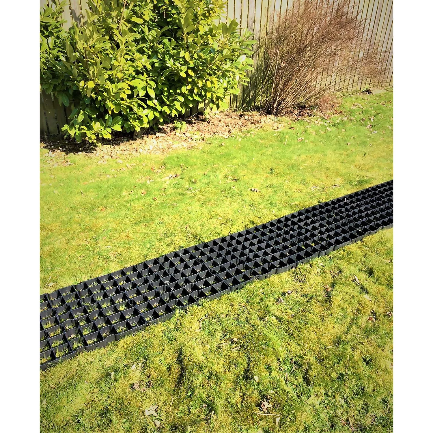 Ecobase Porous Pavers Paths - 20m2 (80 Pack) 1 Ecobase Porous Pavers Paths - 20m2 (80 Pack)