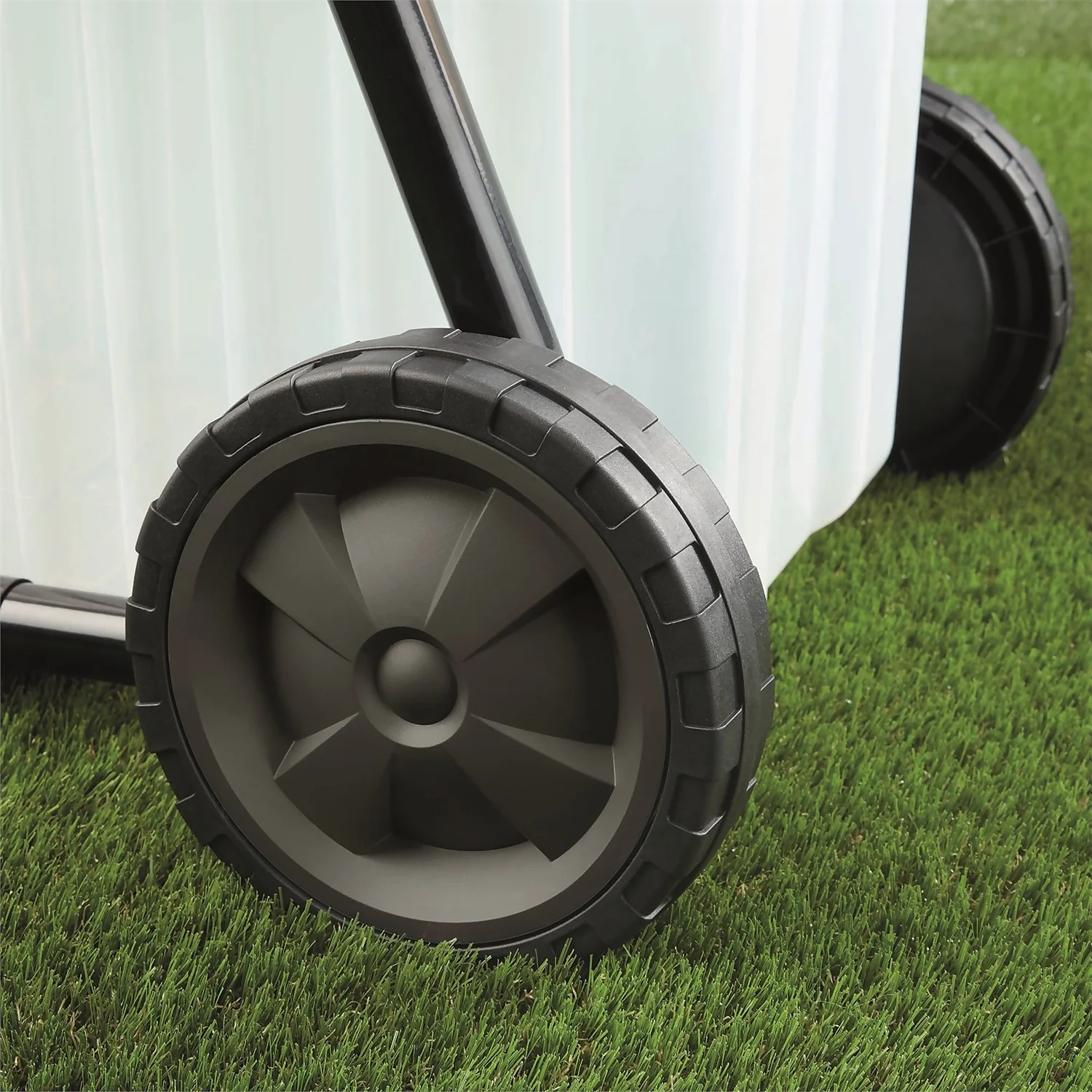 Powerbase 2800W Quiet Shredder 3 Powerbase 2800W Quiet Shredder - Image 3