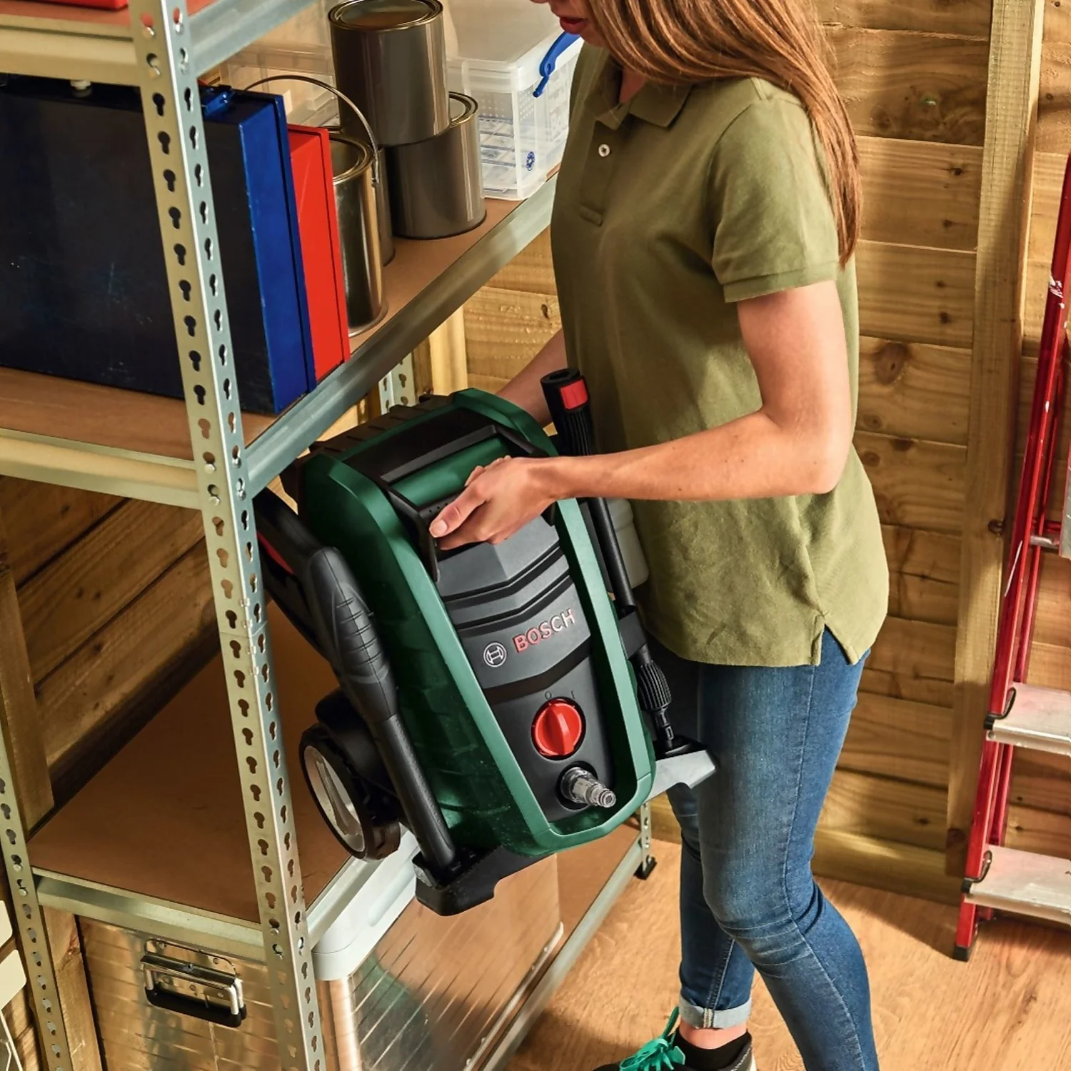 Bosch UniversalAquatak 135 High-Pressure Washer 8 Bosch UniversalAquatak 135 High-Pressure Washer - Image 8