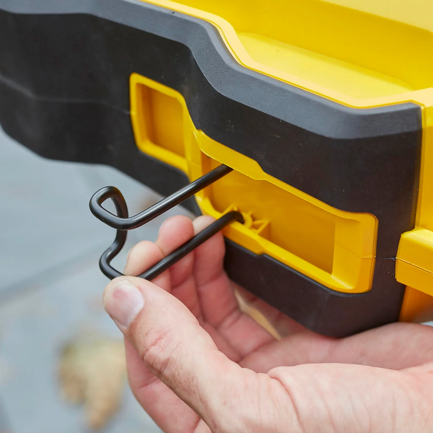 STANLEY FATMAX V20 18V Cordless Brushless Blower (Sfmcbl7M1-Gb) 10 STANLEY FATMAX V20 18V Cordless Brushless Blower (Sfmcbl7M1-Gb) - Image 10