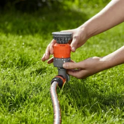 Gardena Comfort Circular Sprinkler Vario Spike 8 Gardena Comfort Circular Sprinkler Vario Spike -Garantia Store 13043404 3345060198394453