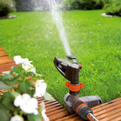 GARDENA Pulse Spike Water Sprinkler -Garantia Store 13489629 1324924640425386
