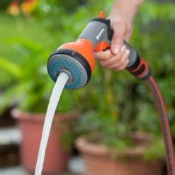 GARDENA Classic Multi-Sprayer 16 GARDENA Classic Multi-Sprayer -Garantia Store 13514455 1464926525392826