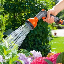 GARDENA Classic Multi-Sprayer 15 GARDENA Classic Multi-Sprayer -Garantia Store 13514455 1614926525376956