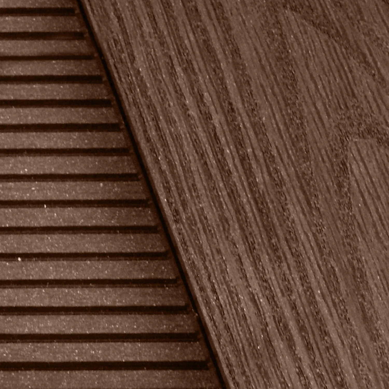 Victoria Composite Decking Castle Groove 30 Pack Redwood - 15.12 M2 4 Victoria Composite Decking Castle Groove 30 Pack Redwood - 15.12 M2 - Image 4