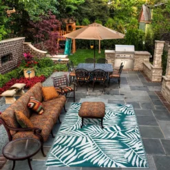 Homebase Outdoor Rug - Teal 160x230cm -Garantia Store 13953336 1054989199457241