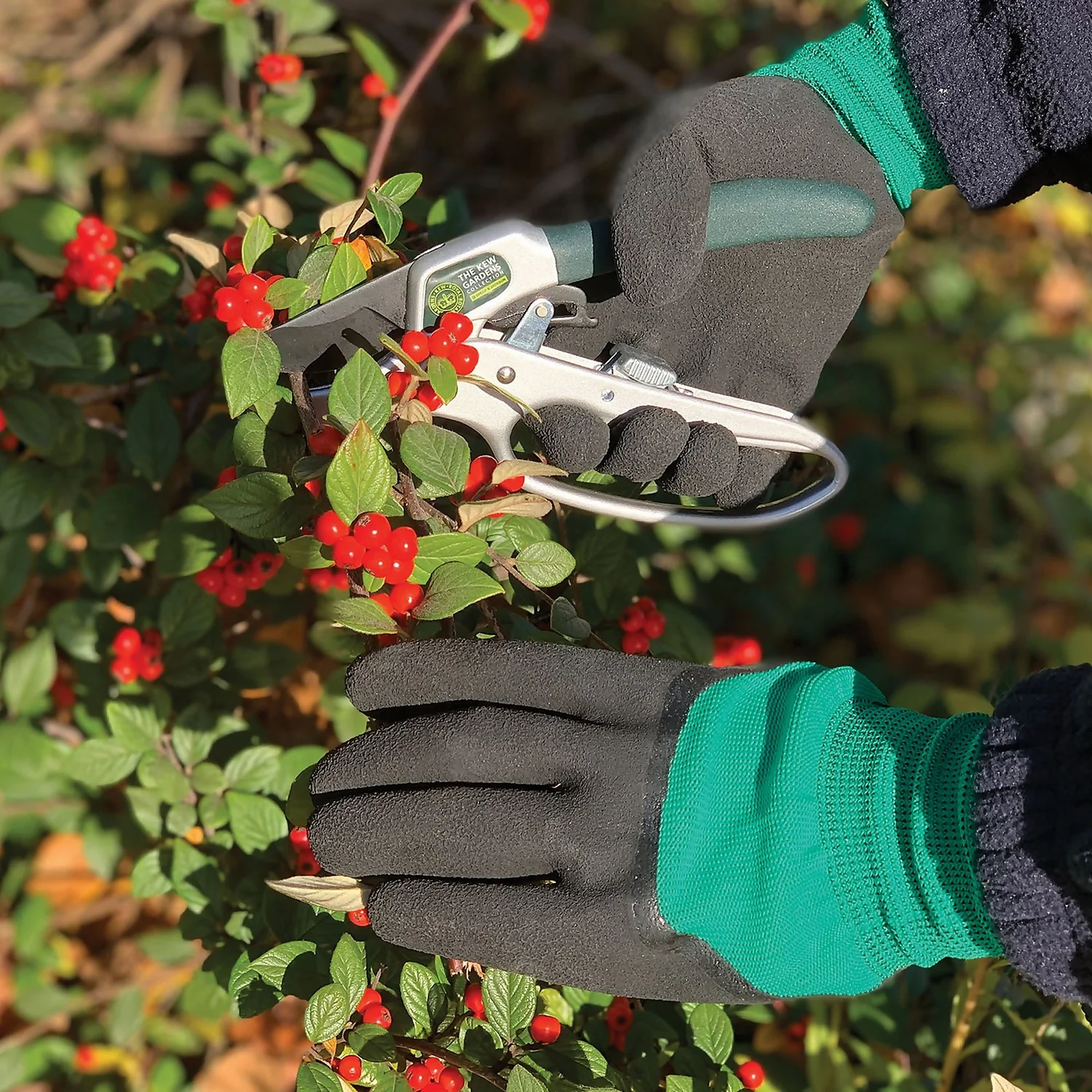 Kew Gardens Master Gardening Gloves - Large 2 Kew Gardens Master Gardening Gloves - Large - Image 2